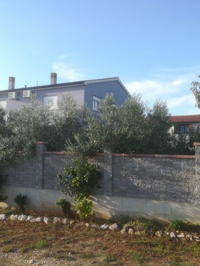 דירות PUY Apartman Ki מראה חיצוני תמונה