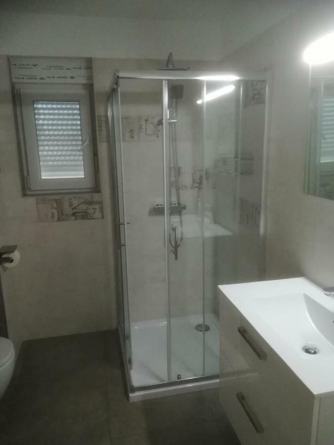 דירות PUY Apartman Ki מראה חיצוני תמונה